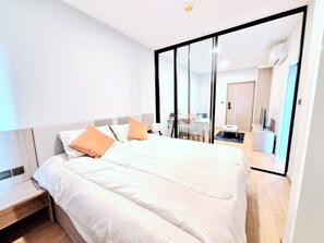 1 chambre, fer et planche à repasser, Wi-Fi, draps fournis