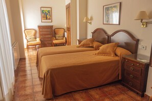 10 Schlafzimmer, WLAN, Bettwäsche