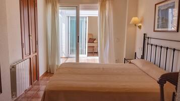 10 slaapkamers, wifi, beddengoed