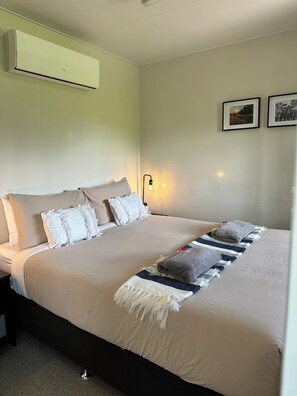 1 bedroom, iron/ironing board, bed sheets