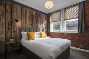 Leilighet, 1 kingsize-seng | 1 soverom, strykejern/-brett, wi-fi (inkludert) og sengetøy