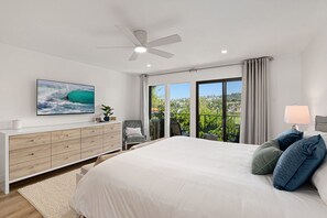 1 bedroom, free WiFi, bed sheets - Fairway Haven - Luxury Carlsbad Golf Course Condo on the Omni La Costa Resort (Carlsbad)