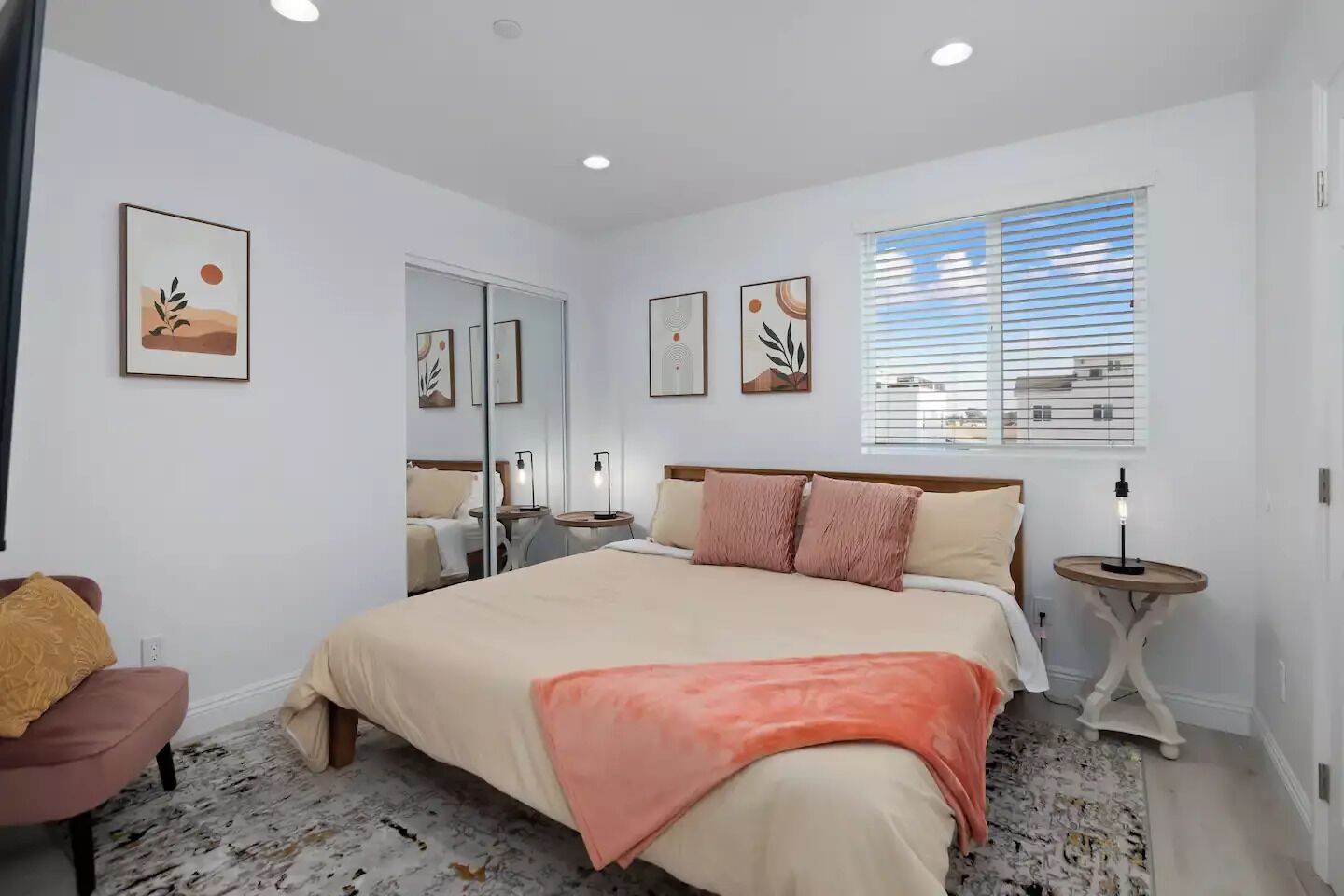 4 Schlafzimmer, Bügeleisen/Bügelbrett, Reisekinderbett, kostenloses WLAN