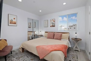 4 bedrooms, iron/ironing board, travel cot, free WiFi