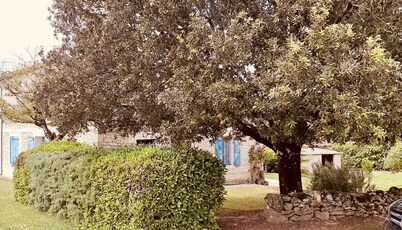 Gite de Campagne Rénové sur une Propriété de 17 Hectares