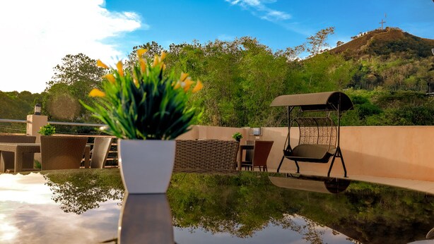Rooftop terrace - DIANNA'S INN (Coron)