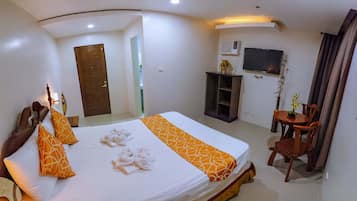 Premium bedding, in-room safe, individually furnished, desk