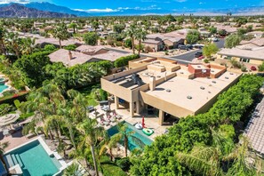 Maison, accessible aux personnes à mobilité réduite | 6 chambres