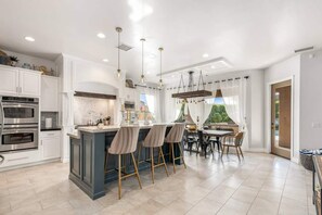 Maison, accessible aux personnes à mobilité réduite | 7 chambres