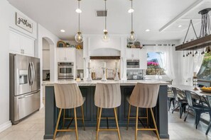 Maison, accessible aux personnes à mobilité réduite | 7 chambres