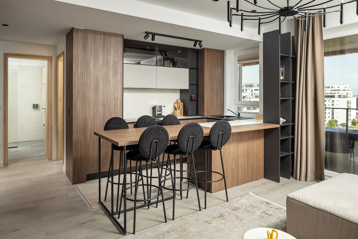 Luxury-Penthouse, 1 Schlafzimmer | Eigene KĂŒche | KĂŒhlschrank, Ofen, Herdplatte, GeschirrspĂŒler