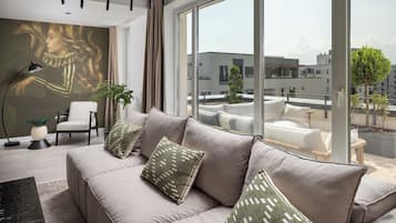 Luxury Penthouse, 2 Bedrooms