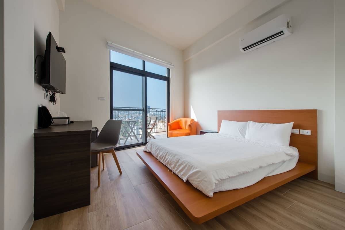 Habitación doble, balcón, vista al mar | Wifi gratis y ropa de cama