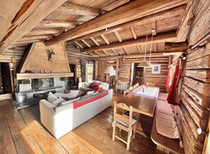 Fireplace - Chalet, 200m from resort center, sauna, fireplace or stove, tv, 160m², Les Saisies (Les Saisies)
