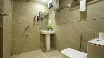 Superior Room | Bathroom