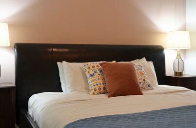 Bright 3 bed 3 bath House in Radium Hot Springs