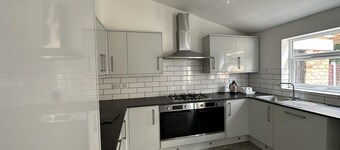 3-bed House in Derby 5 min From Rolls Royce