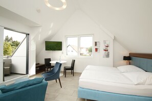 클래식 스튜디오 | 고급 침구, 오리/거위털 이불, 객실 내 금고, 각각 다른 스타일의 인테리어