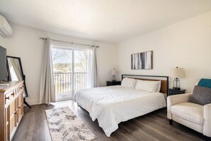 Apartment - Walk to Downtown Bend River Fireplace Quiet (Bend)