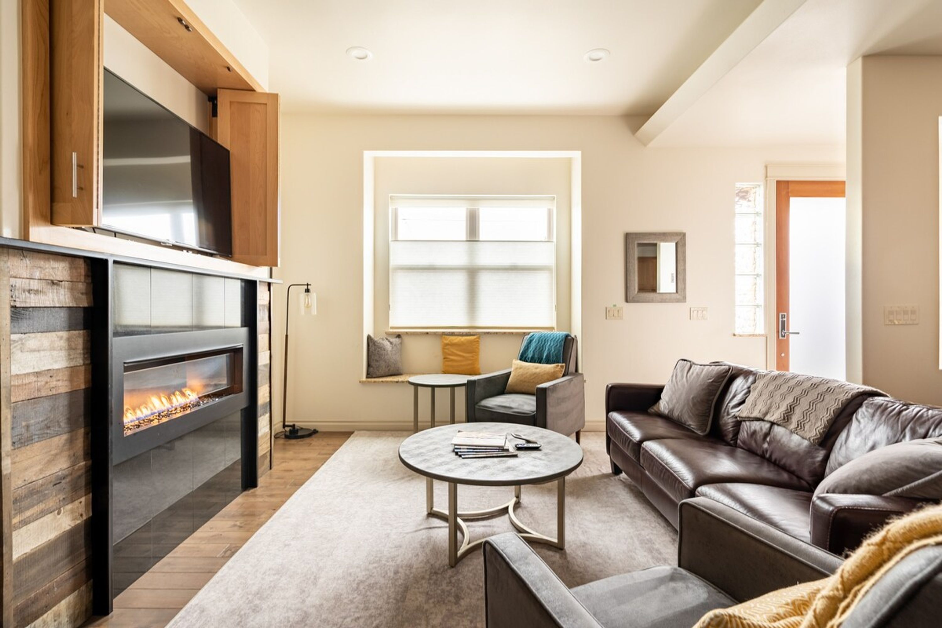 อพาร์ทเมนท์ | 3 ห้องนอน