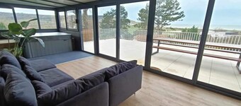 La Villa Maxine, sea view and spa