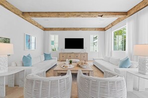 ハウス 5 ベッドルーム | リビング エリア