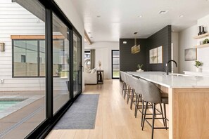 Private kitchen - Paradise Shores 8 Bedroom Home (St. George)