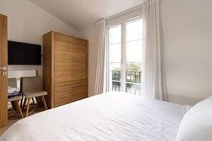2 bedrooms, iron/ironing board, free WiFi, bed sheets - Balandrine D'exception Rénovée Très Récemment (PORT GRIMAUD)