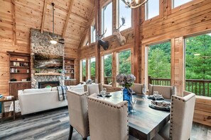 Dining - Brand New! Indoor heated pool, Mountain View’s! (Sevierville)