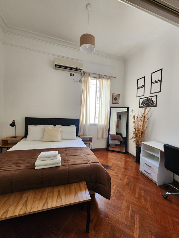 1 bedroom, iron/ironing board, free WiFi, bed sheets - Hermoso Departamento EN Pleno Centro Porteño (Buenos Aires)