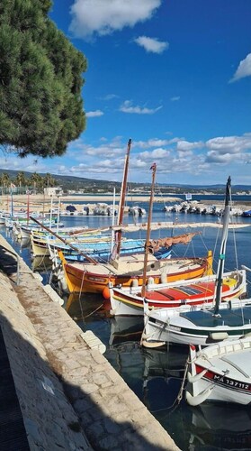 Villa provençale vue mer à La Ciotat - Piscine privée 13x7m et jacuzzi chauffé