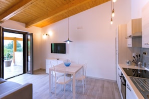 Huoneisto, 1 makuuhuone, patio, näköala puutarhaan | Sisätilat