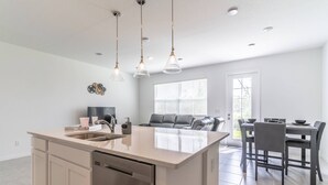 Apartemen (1056 Festival) | Eksterior