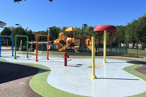 Condo (2602 Seven Dwarfs) | Fachada