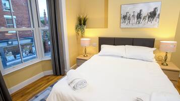 Desk, free WiFi, bed sheets