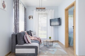 Departamento, 1 habitación, balcón, vista a la montaña | Sala de estar