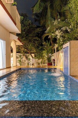 Quiet & Serene pool villa in the heart of Goa private pool /kids pool/patio/lawn