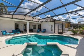 Exterior - Luxury 5 Bed Pool Home - Golf Course Views 521 (Davenport)