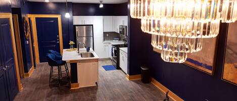 المنشأة من الداخل