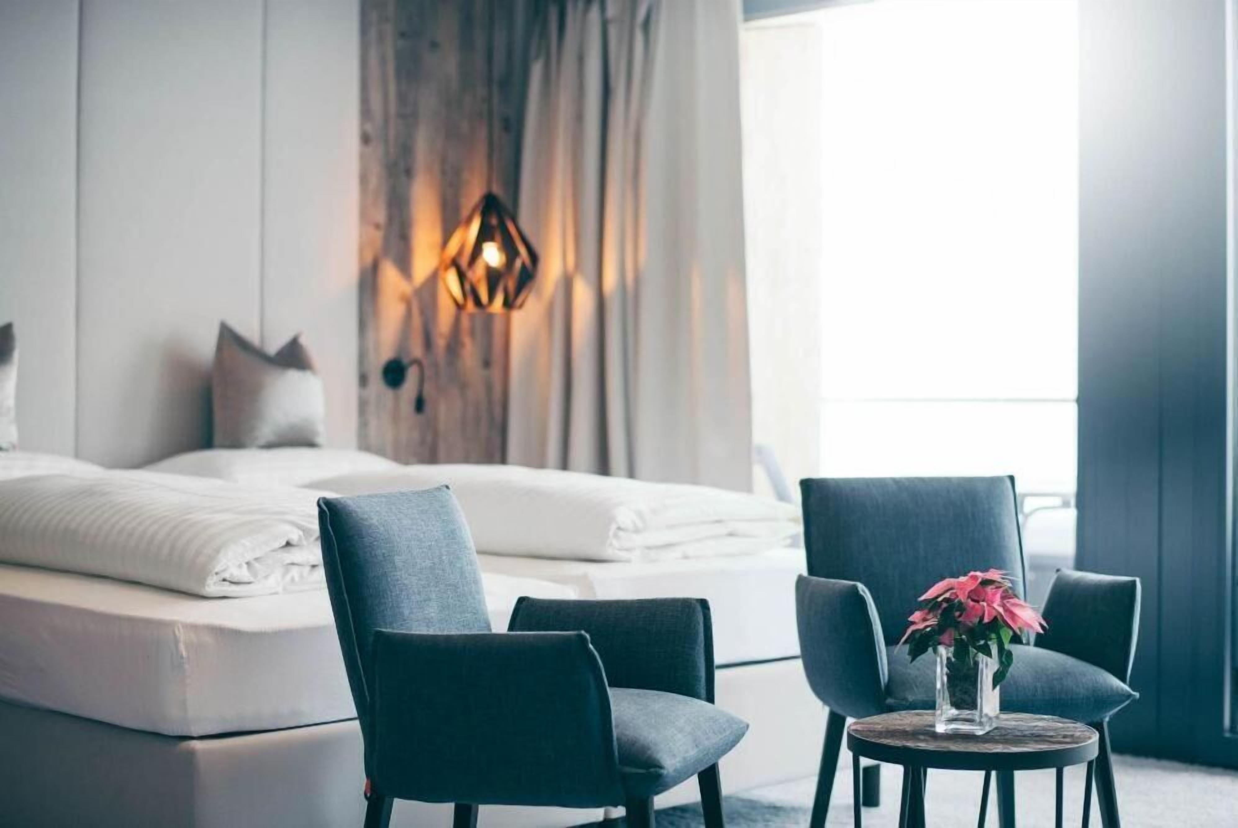 Superior Apartment | In-room safe, free WiFi, bed sheets