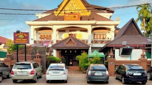 Unclassified image, 3 of 8, button - Angkor Style Resort&Spa (Siem Reap)