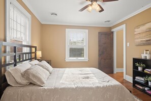 3 Schlafzimmer, Bügeleisen/Bügelbrett, Reisekinderbett, kostenloses WLAN