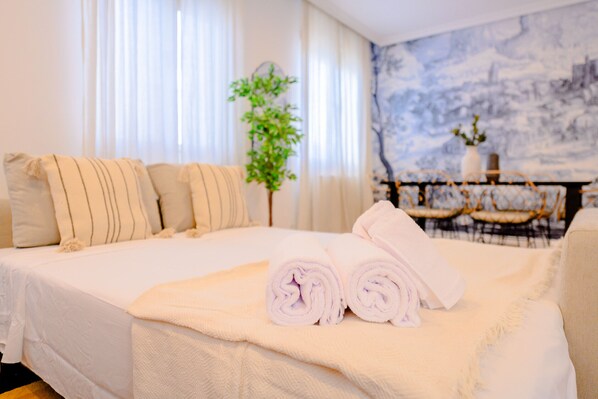 2 chambres, fer et planche à repasser, Wi-Fi gratuit