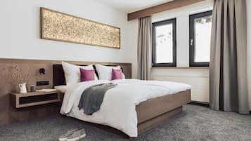 In-room safe, desk, free WiFi, bed sheets