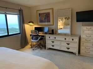 2 Schlafzimmer, Schreibtisch, Bügeleisen/Bügelbrett, kostenloses WLAN