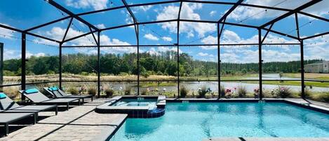 Piscine couverte, piscine chauffée