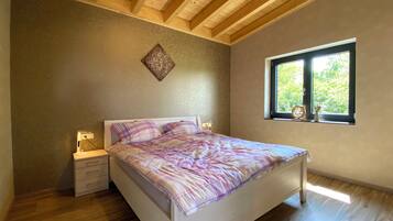 2 Schlafzimmer, Bügeleisen/Bügelbrett, Reisekinderbett, kostenloses WLAN