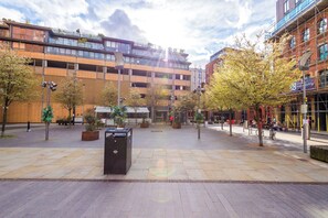 Exterior - 4-Storey 2-Bedroom Stylish Townhouse in Ancoats (Ancoats)