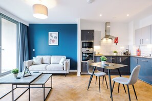 Smart TV - 1 Bedroom Apartment (Manchester)