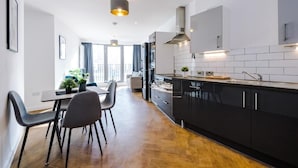 Uklassifisert bilde, 5 av 40, knapp